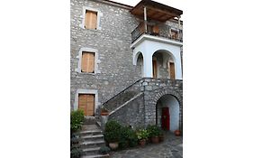 Maleatis Apollo Guesthouse